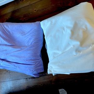 Pottery Barn kids chenille duvet covers. No rips or stains.